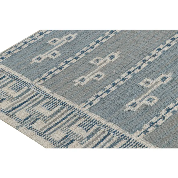 Selby Rug by Celerie Kemble for Chairish in Blue & Mushroom, 4'x6' - Image 6