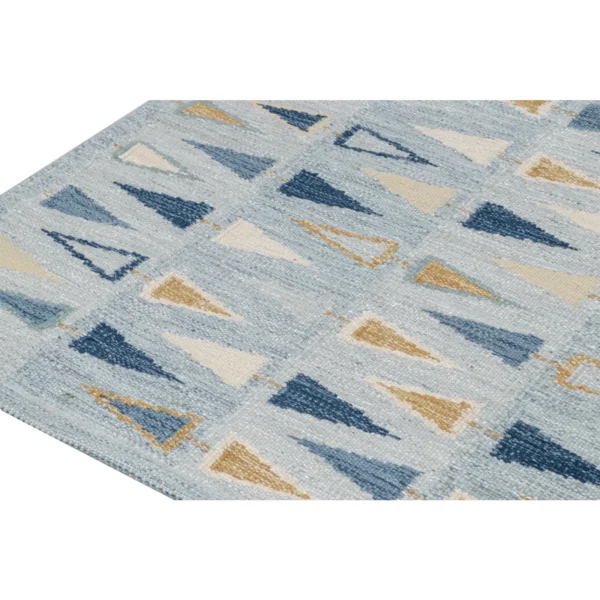 Swedish Geometric Rug by Celerie Kemble for Chairish in Sky, 4'x6 - Image 4